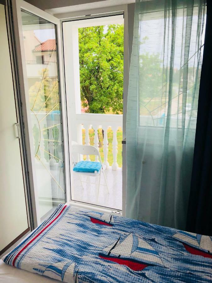 Guest House Jadro Ровинь Экстерьер фото